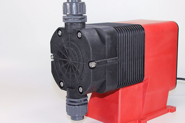 PE加藥箱攪拌機(jī)