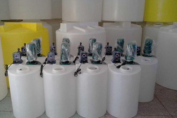 PE加藥箱 PE加藥箱