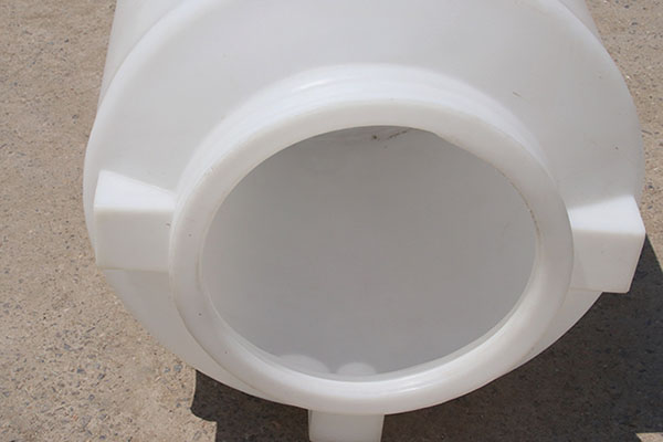 PE水箱3.jpg