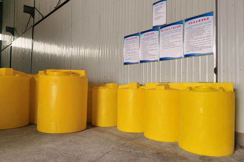 PE水箱廠家 PE水箱廠家